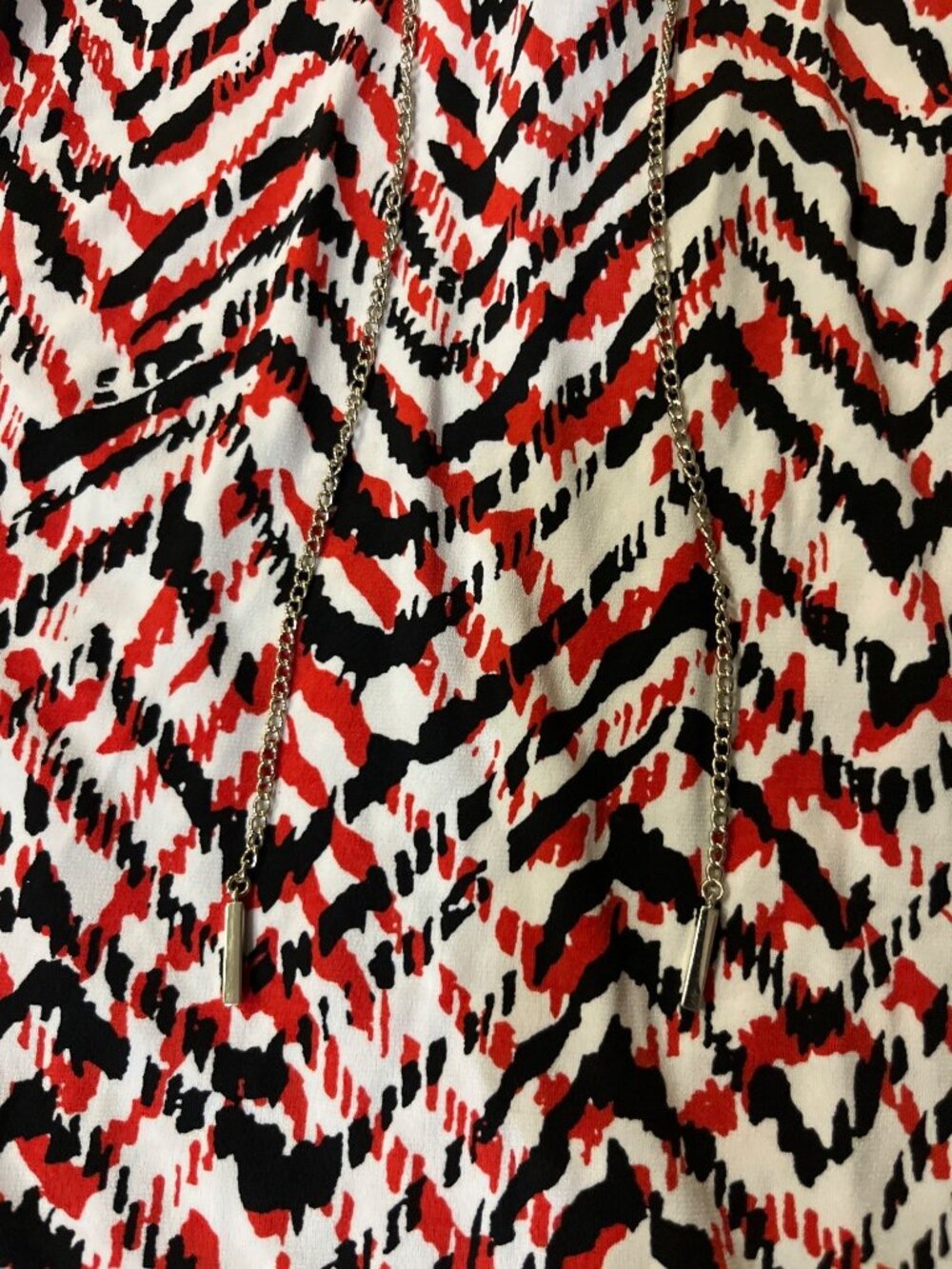 Jones New York Sleeveless Blouse L Red Black Abstract Chain Neck Used - Picture 5 of 14
